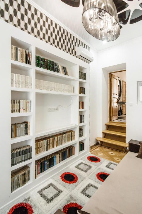 Katerynynska Street 3-Bedrooms Apartment Odesa Exterior photo