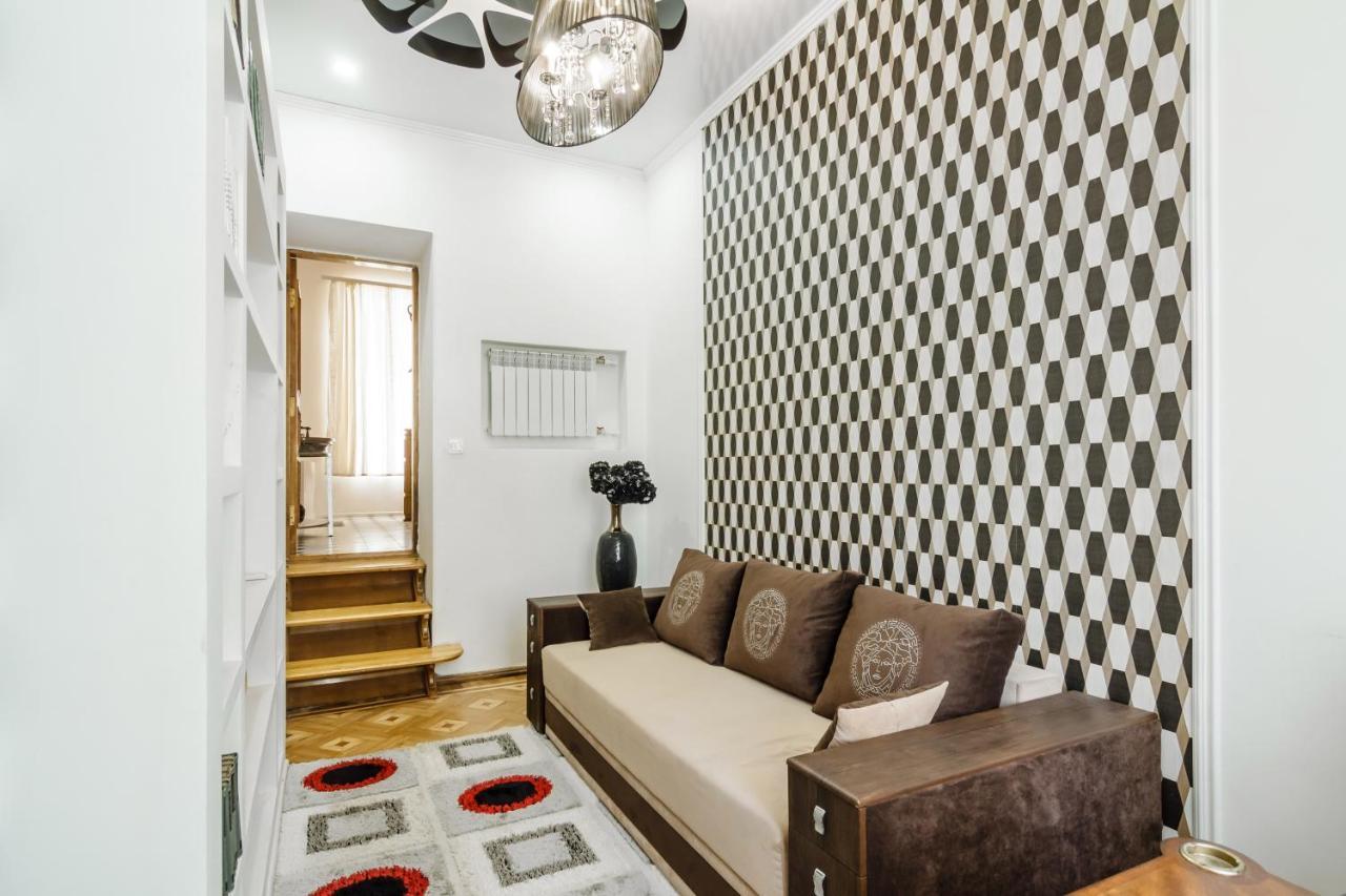 Katerynynska Street 3-Bedrooms Apartment Odesa Exterior photo